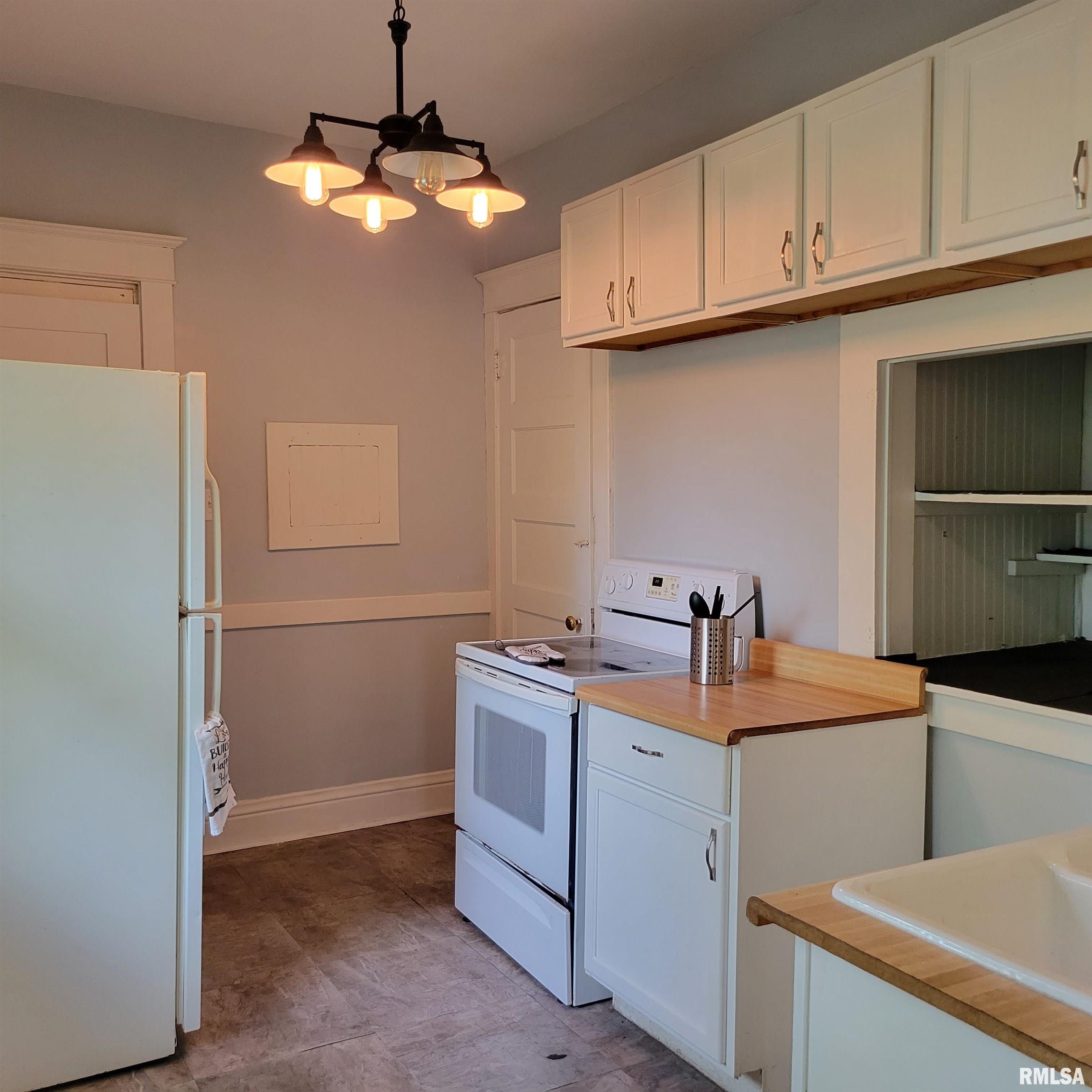 900 East Stanford Avenue Springfield, IL 62703 - Photo 15 of 21 Gallery Image 15