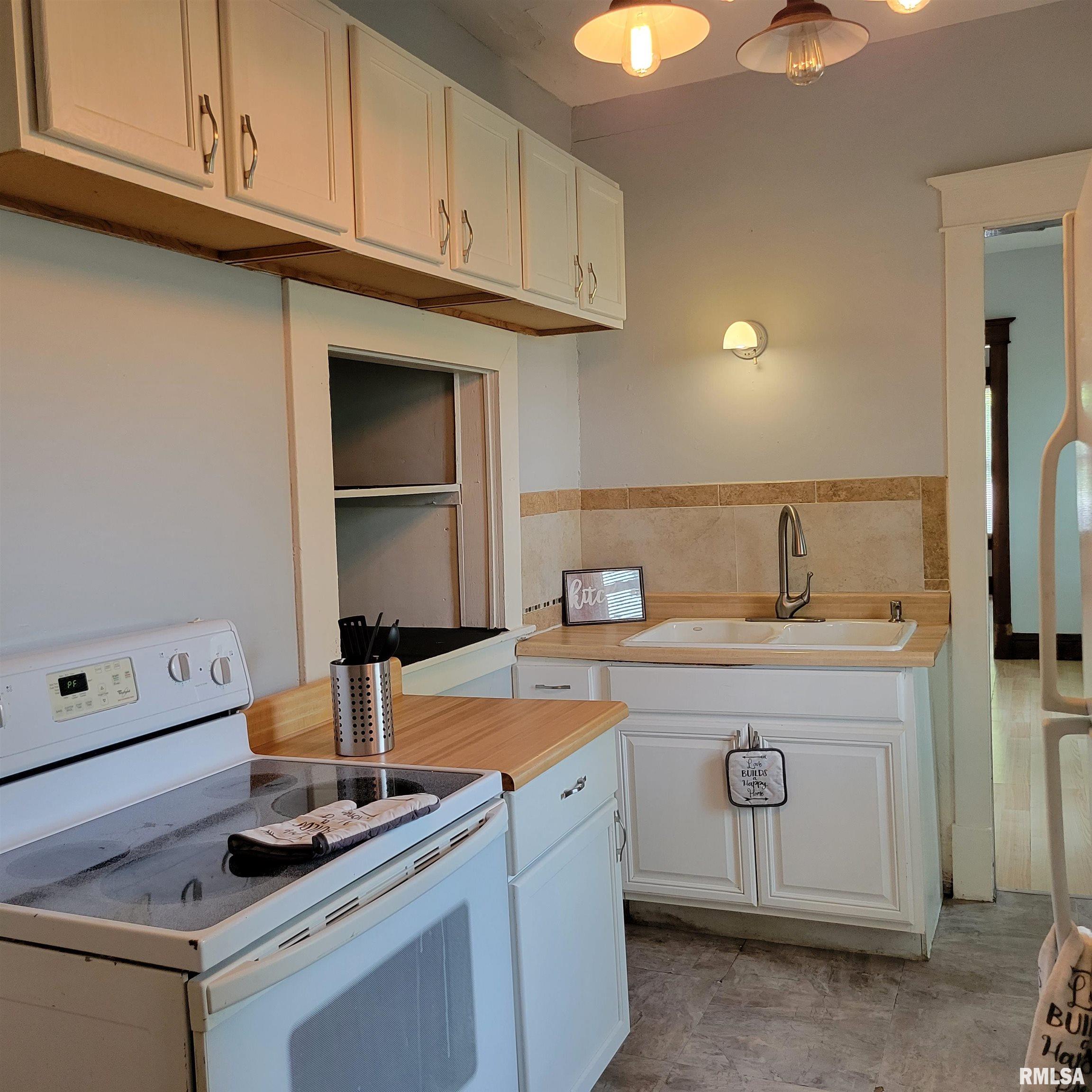 900 East Stanford Avenue Springfield, IL 62703 - Photo 16 of 21 Gallery Image 16