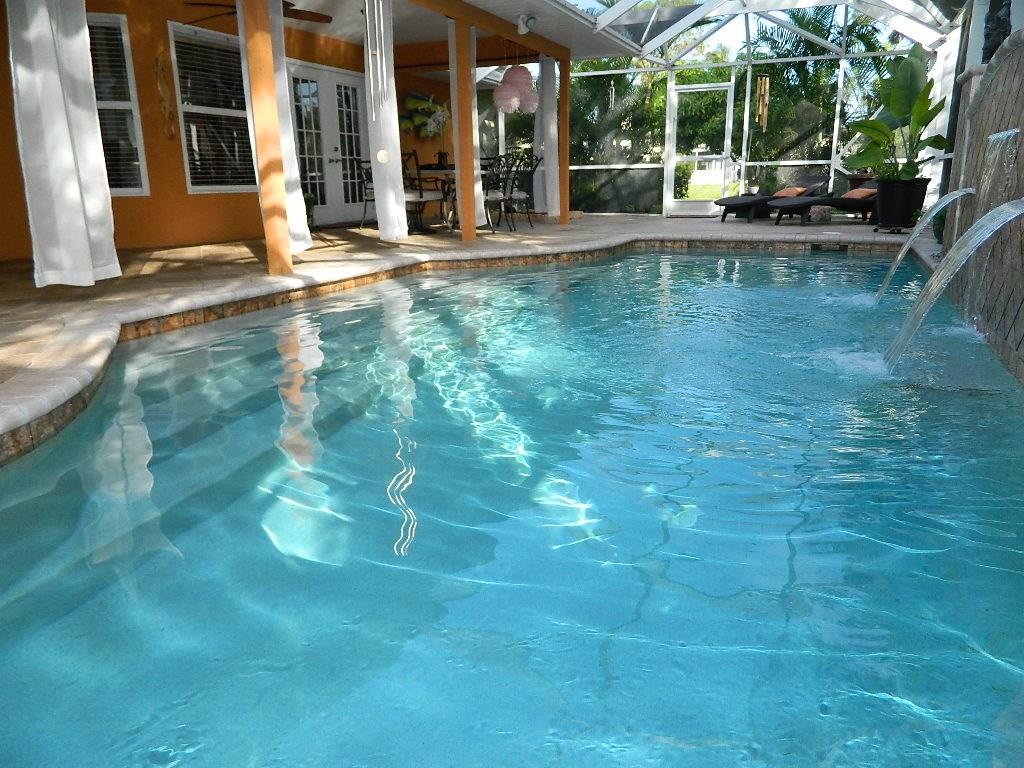 4709 Southeast Robertson Road Stuart, FL 34997 - Photo 3 of 41 Gallery Image 3