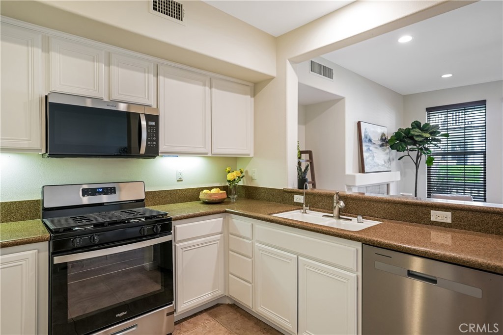 5 Lynde Street Ladera Ranch, CA 92694 - Photo 15 of 50