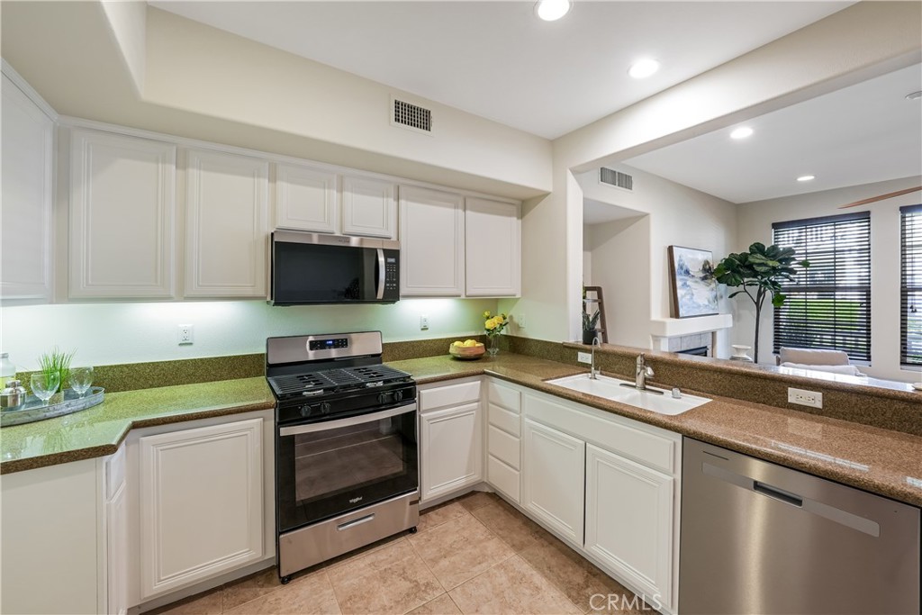 5 Lynde Street Ladera Ranch, CA 92694 - Photo 16 of 50