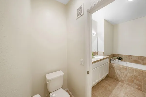 $869,999 | 5 Lynde Street, Ladera Ranch, CA 92694