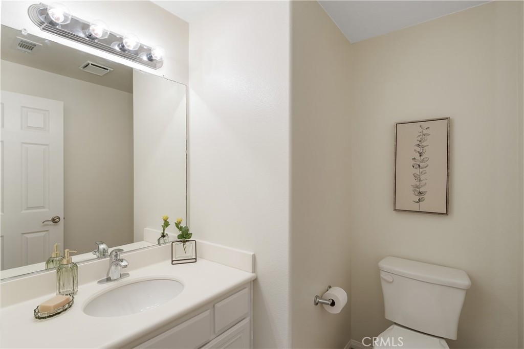 5 Lynde Street Ladera Ranch, CA 92694 - Photo 31 of 50 Downstairs bathroom