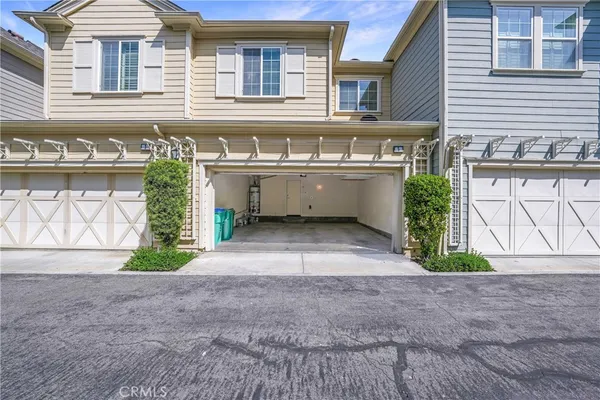 $869,999 | 5 Lynde Street, Ladera Ranch, CA 92694