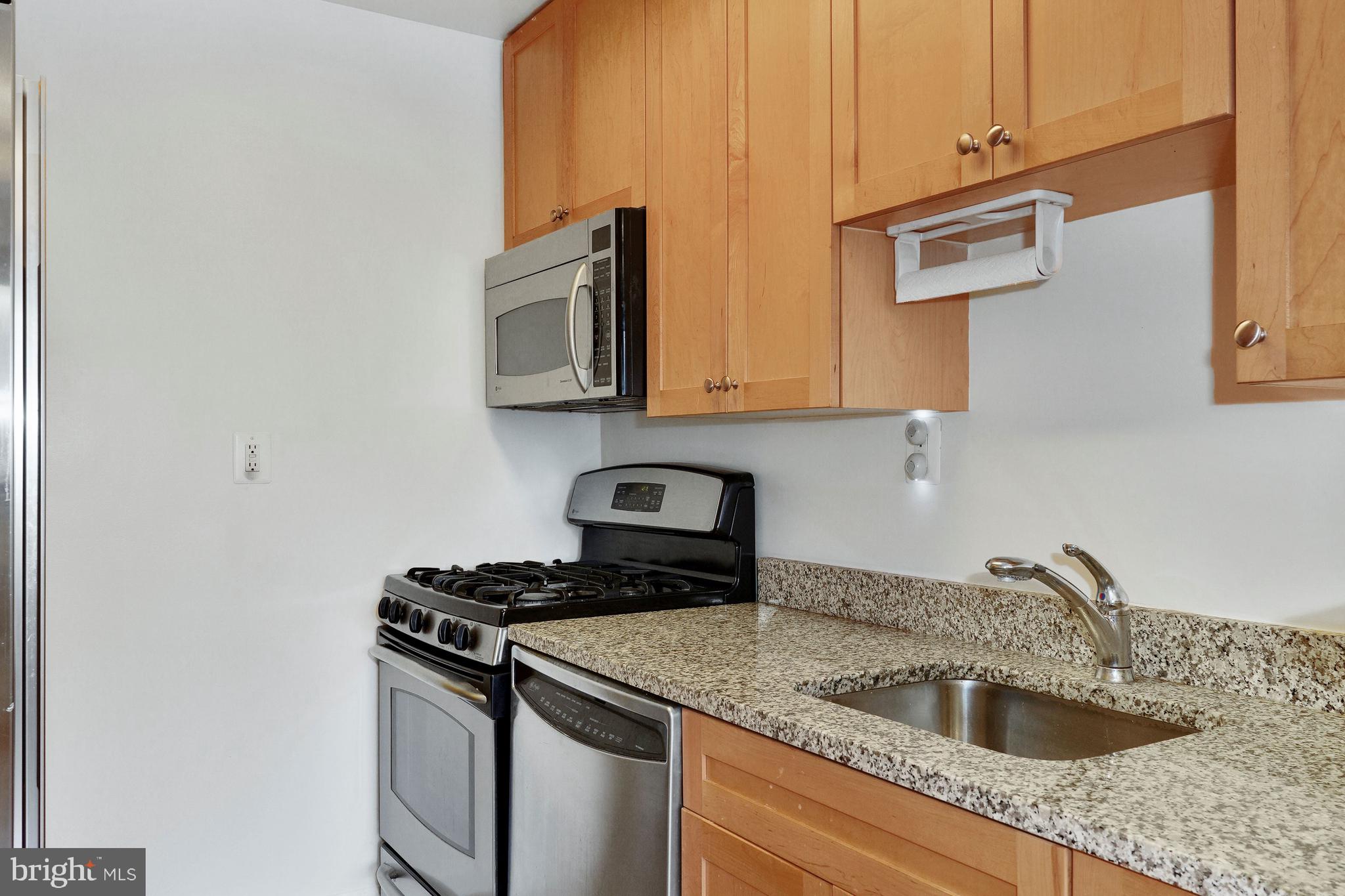 2725 39th Street Northwest, Unit 201 Washington, DC 20007 - Photo 22 of 40 Stainless Steel Appliances