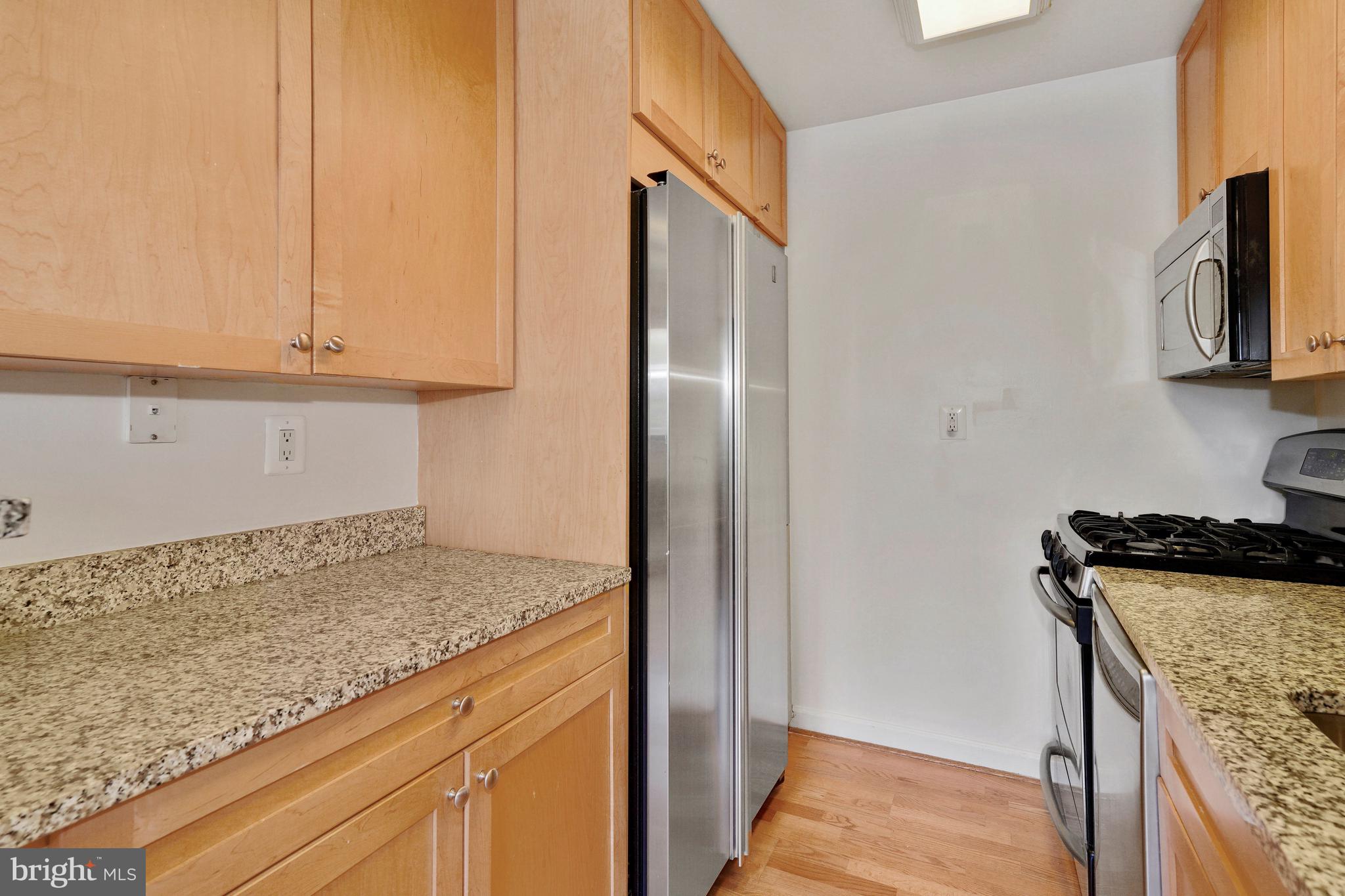 2725 39th Street Northwest, Unit 201 Washington, DC 20007 - Photo 23 of 40 Kitchen