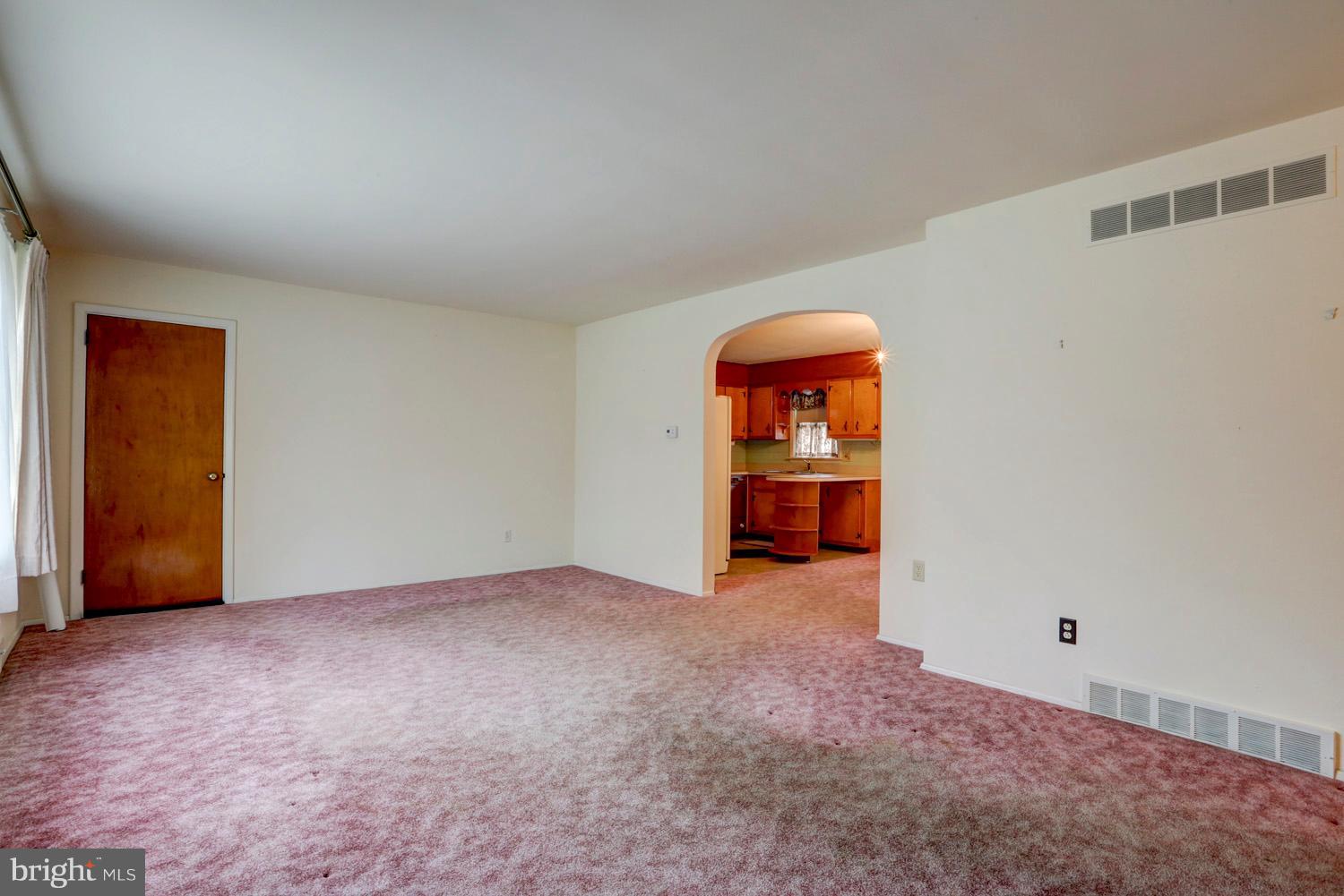 538 Abbeyville Road Lancaster, PA 17603 - Photo 5 of 22 Gallery Image 5