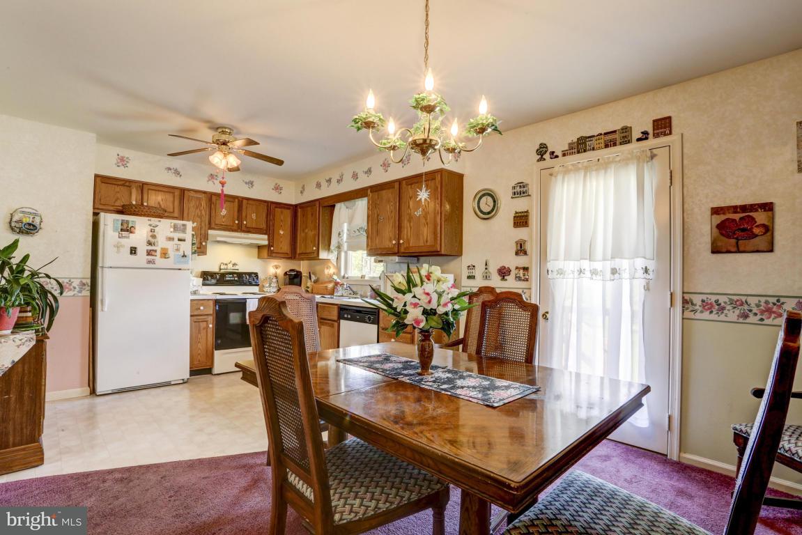 9 Spring House Lane Denver, PA 17517 - Photo 15 of 27 Gallery Image 15