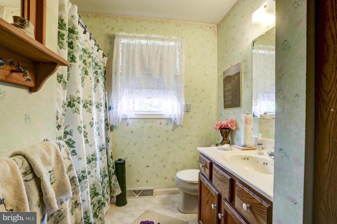 9 Spring House Lane Denver, PA 17517 - Photo 20 of 27 Gallery Image 20