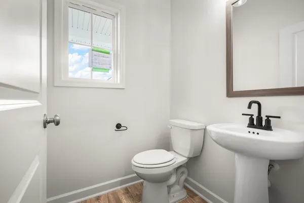 $474,990 | 1926 Hildebrand Lane, Columbia, TN 38401