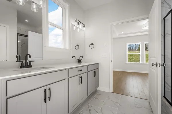 $474,990 | 1926 Hildebrand Lane, Columbia, TN 38401