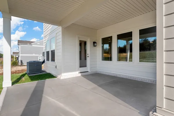 $474,990 | 1926 Hildebrand Lane, Columbia, TN 38401