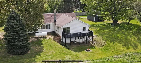 $250,000 | 9433 East Lovejoy Road, Perry, MI 48872