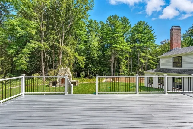 a view of a tennis court