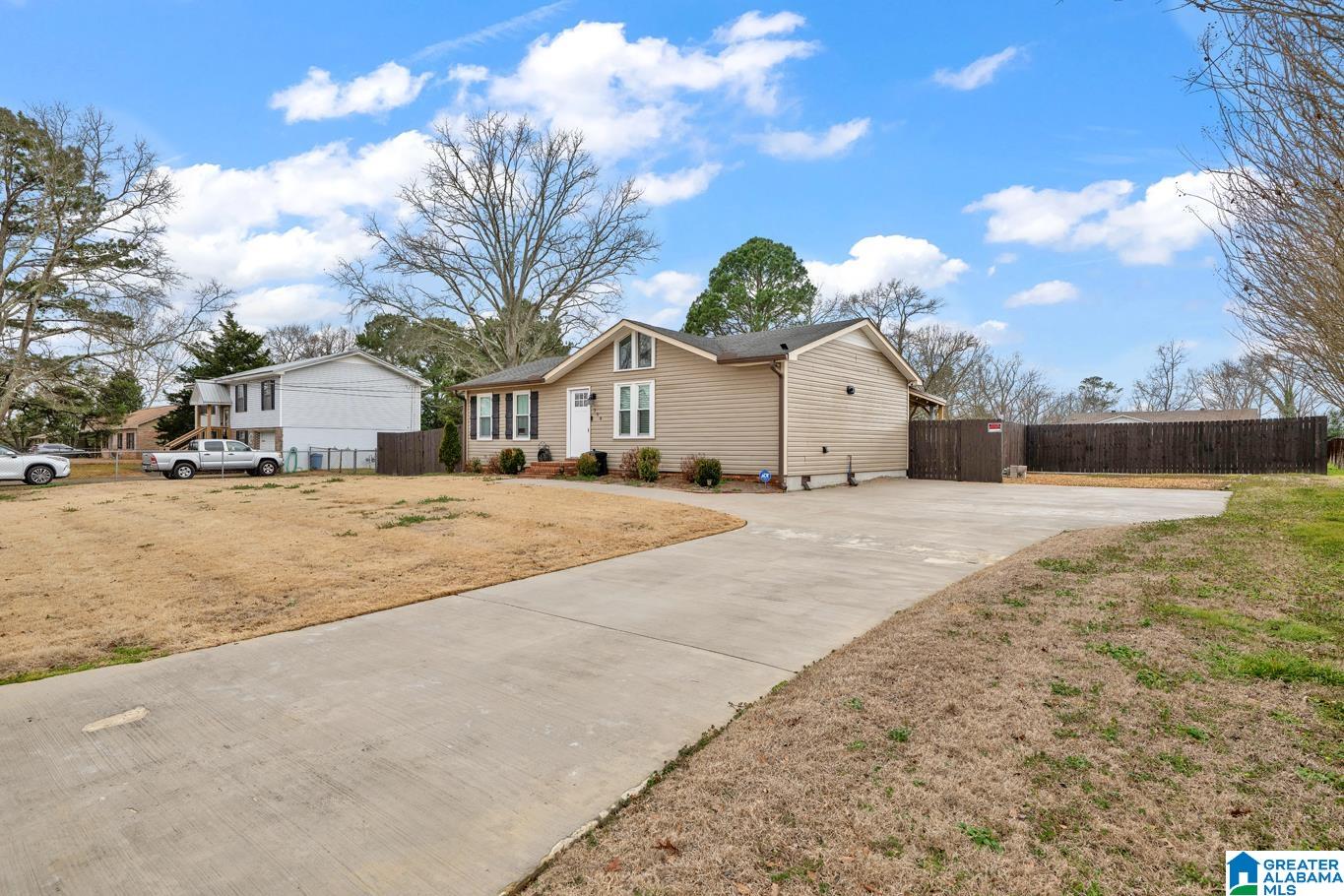 715 Cherokee Trail Warrior, AL 35180 - Photo 5 of 32