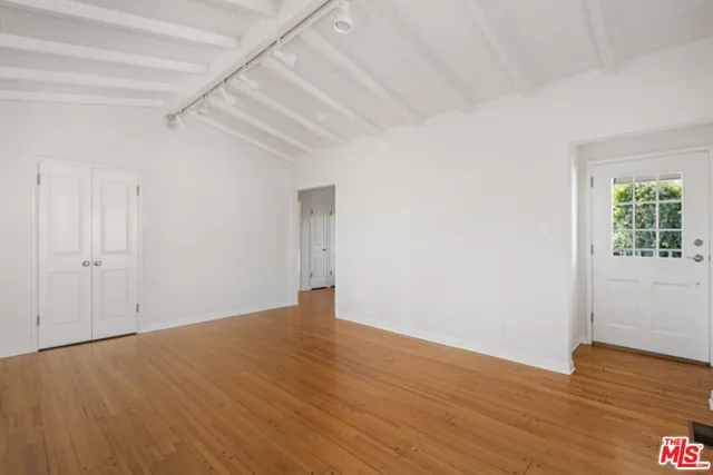 $2,550 | 1009 South Bedford Street, Los Angeles, CA 90035