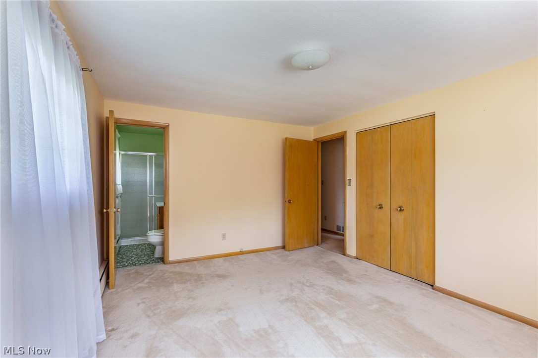 11671 Schreiber Road Valley View, OH 44125 - Photo 14 of 32 Gallery Image 14
