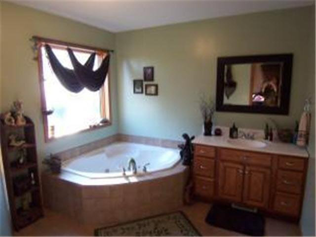 143 Donalds Road Ottertail, MN 56571 - Photo 9 of 17 Gallery Image 9