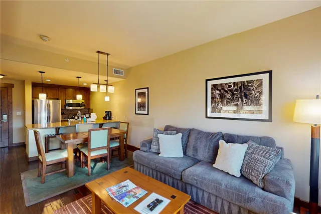 $789,000 | 1175 Bangtail Way, Unit 2112, Steamboat Springs, CO 80487