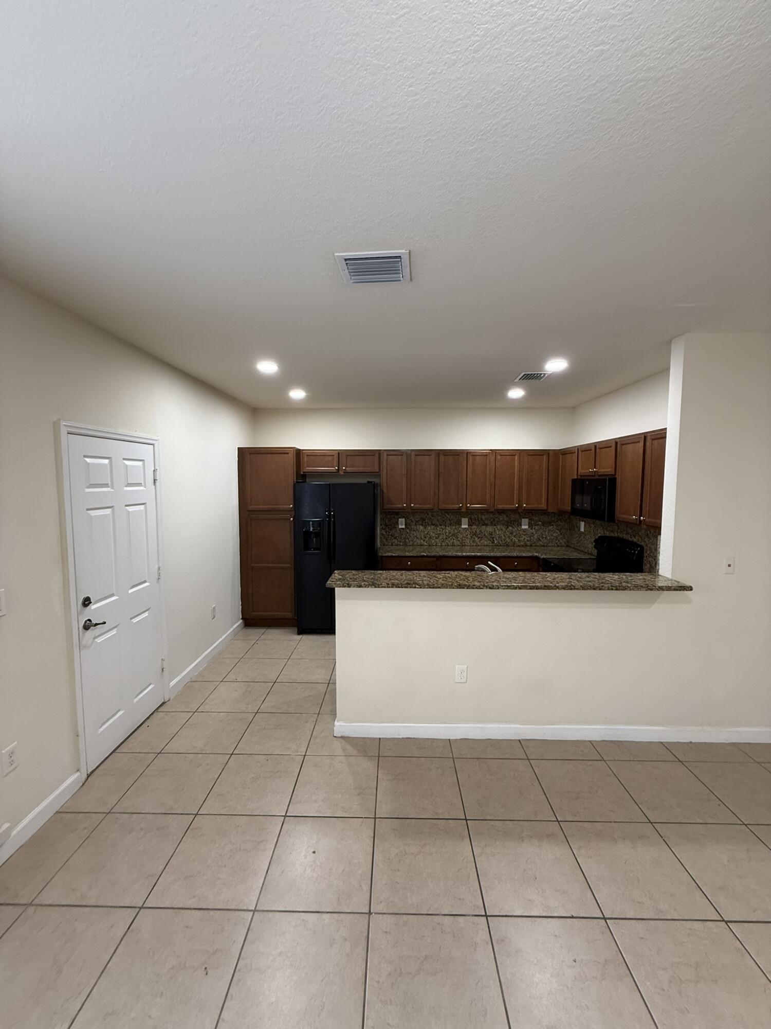 17093 Southwest 93rd Street Miami, FL 33196 - Photo 5 of 39 IMG_9082
