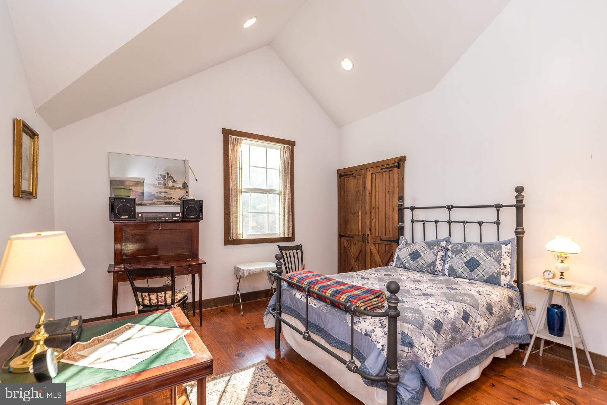 213 River Road Pipersville, PA 18947 - Photo 22 of 37 Primary Bedroom features vaulted ceilings