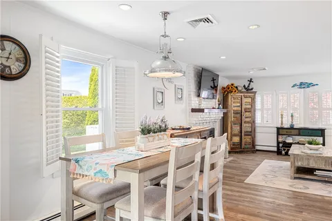 $1,495,000 | 35 Willow Avenue, Narragansett, RI 02882
