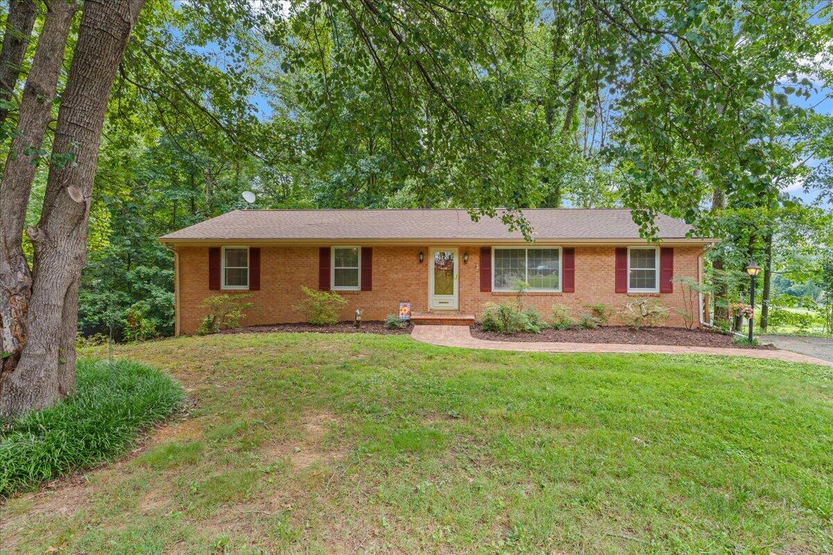 36 Cedarbrook Lane Blue Ridge, VA 24064 - Photo 28 of 33 28-DSC4406