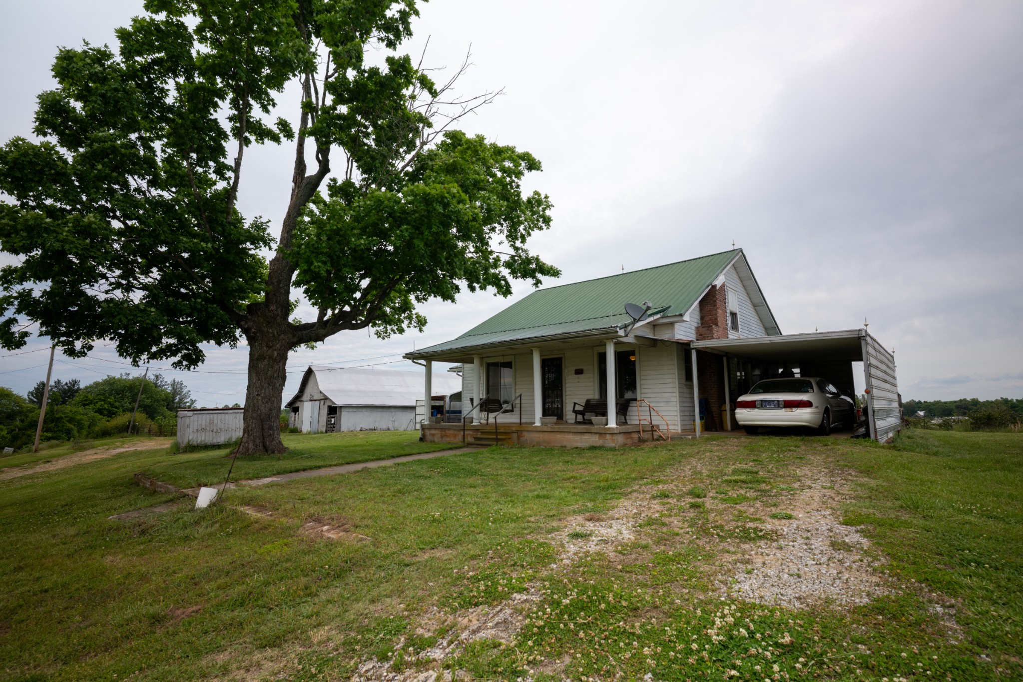 1496 South Bunker Hill Road Sparta, TN 38583 - Photo 2 of 26