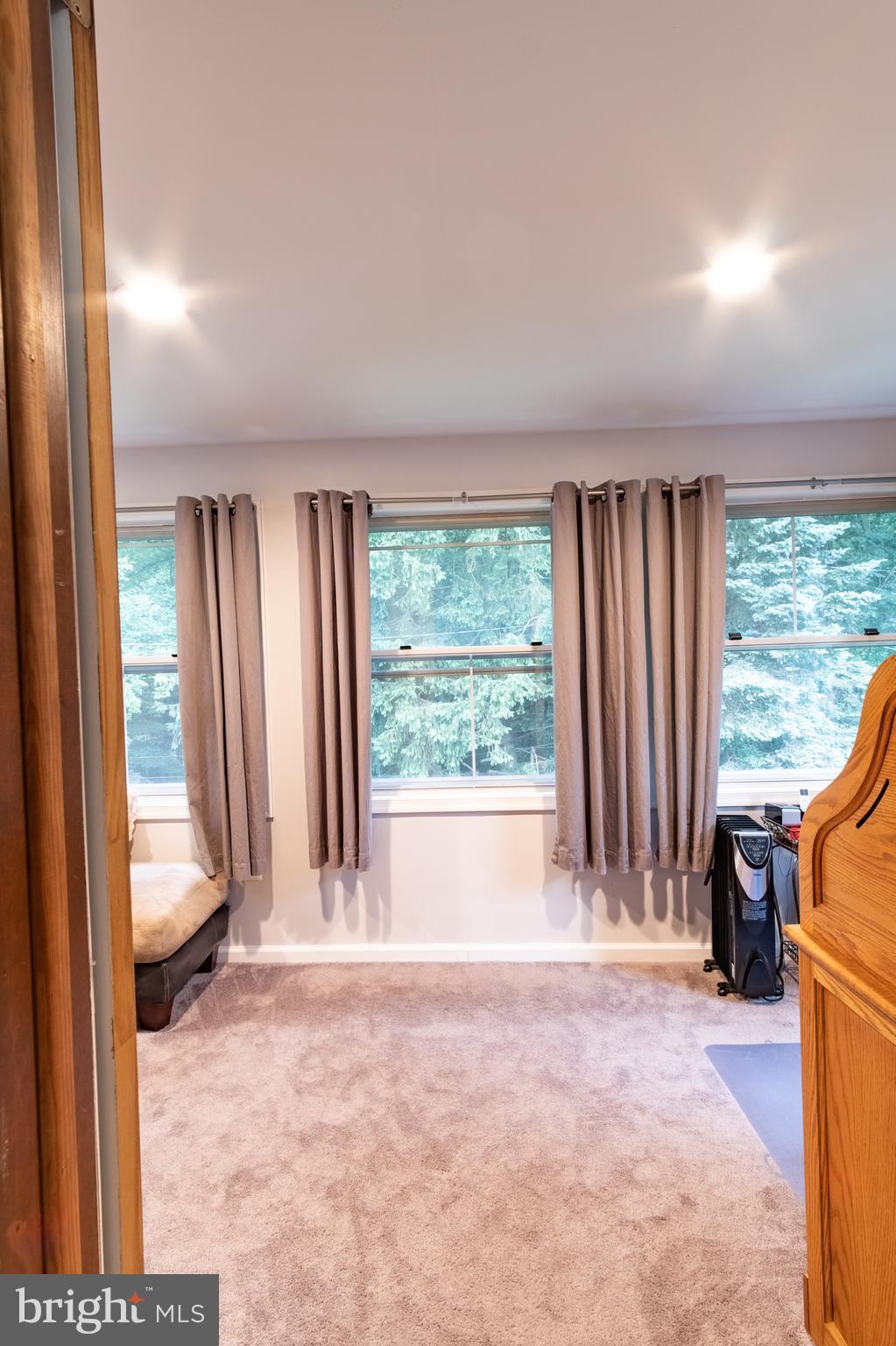 3343 Garnet Road Baltimore, MD 21234 - Photo 16 of 30 SUN ROOM OVERLOOKING DOUBLE ROCK PARK