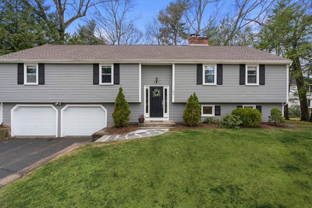 31 Oak Hill Road Wayland, MA 01778 - Photo 1 of 18