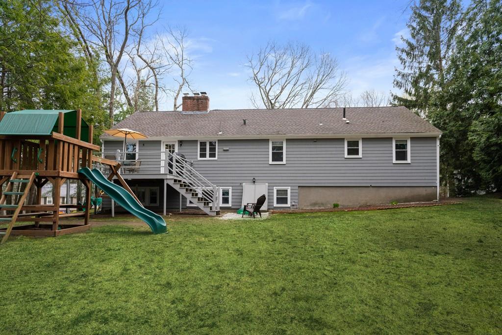 31 Oak Hill Road Wayland, MA 01778 - Photo 16 of 18
