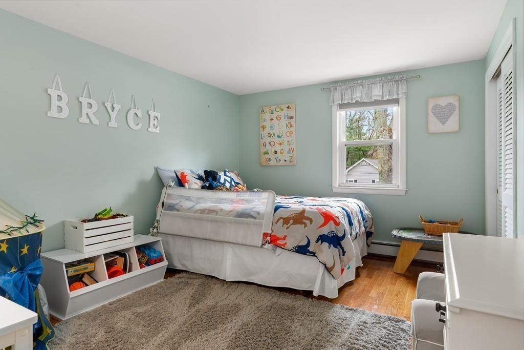 31 Oak Hill Road Wayland, MA 01778 - Photo 10 of 18