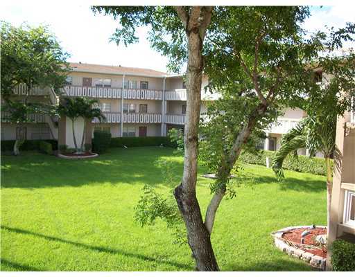 154 Dorset D, Unit 154 Boca Raton, FL 33434 - Photo 6 of 6 Additional Photo