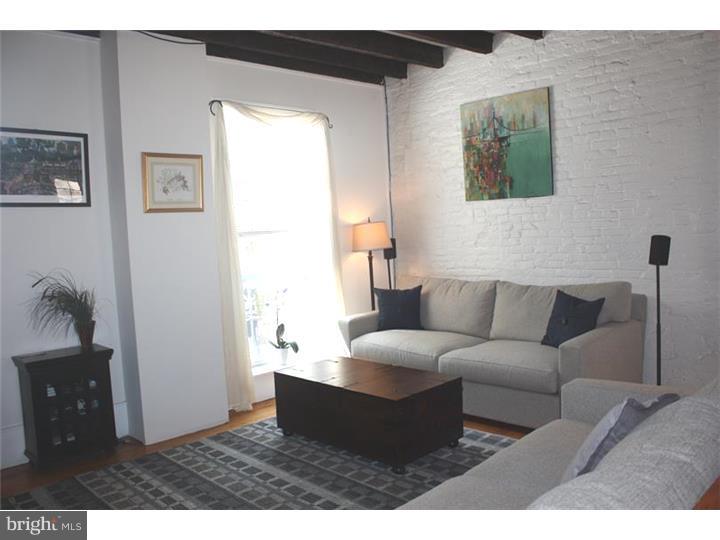 1700 Addison Street Philadelphia, PA 19146 - Photo 2 of 25 Living Room
