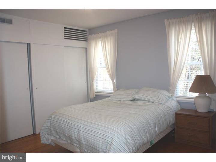 1700 Addison Street Philadelphia, PA 19146 - Photo 15 of 25 Bedroom 3