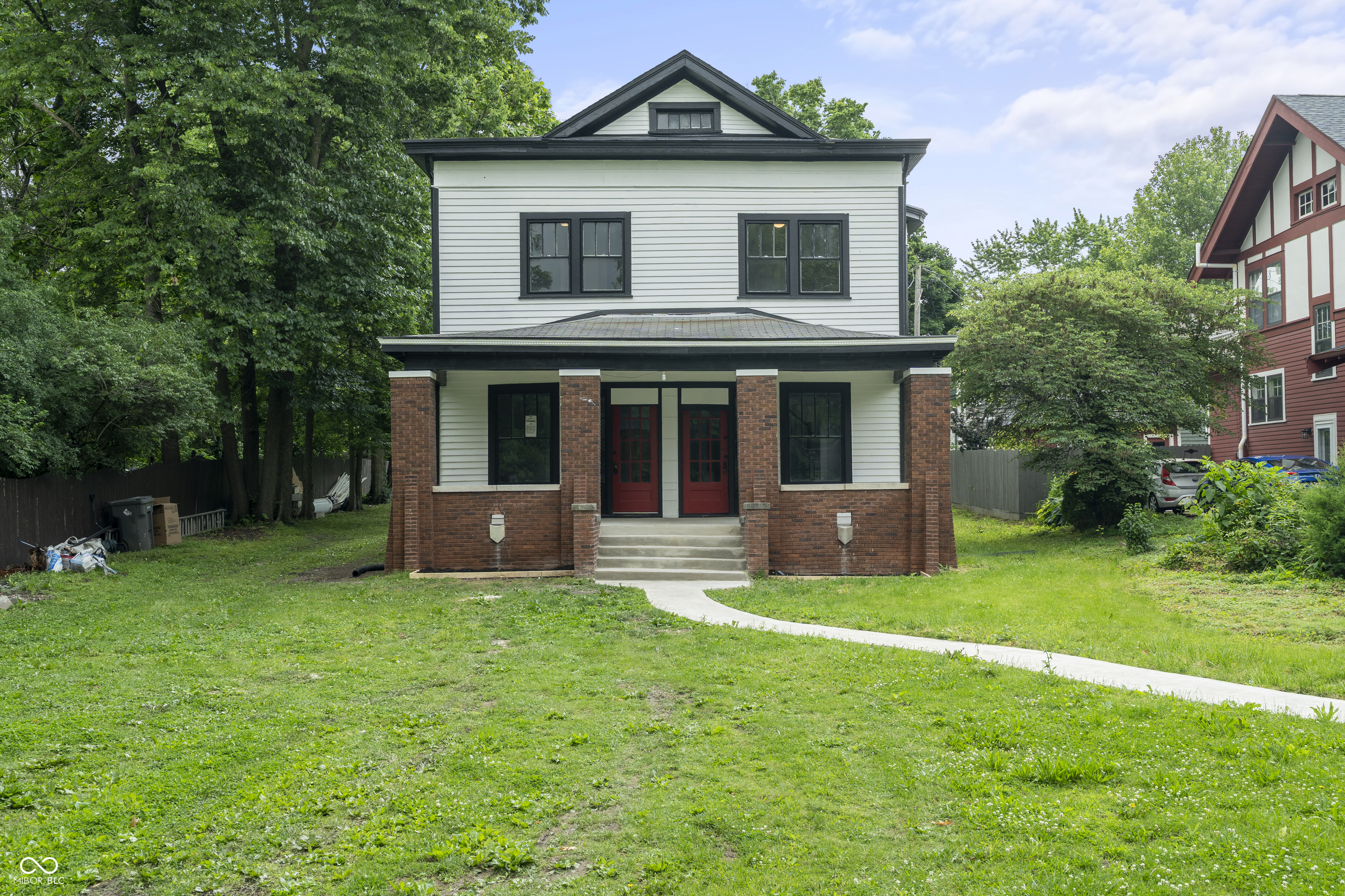 59 North Audubon Road Indianapolis, IN 46219 - Photo 1 of 39