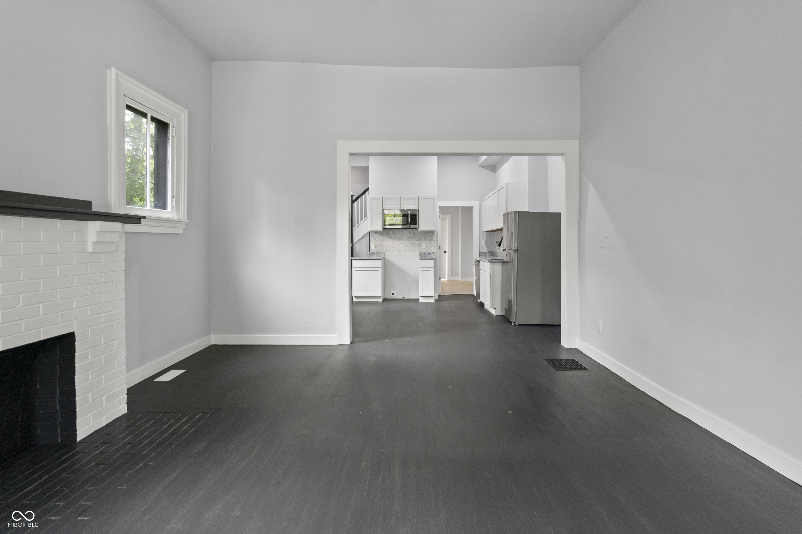 59 North Audubon Road Indianapolis, IN 46219 - Photo 5 of 39