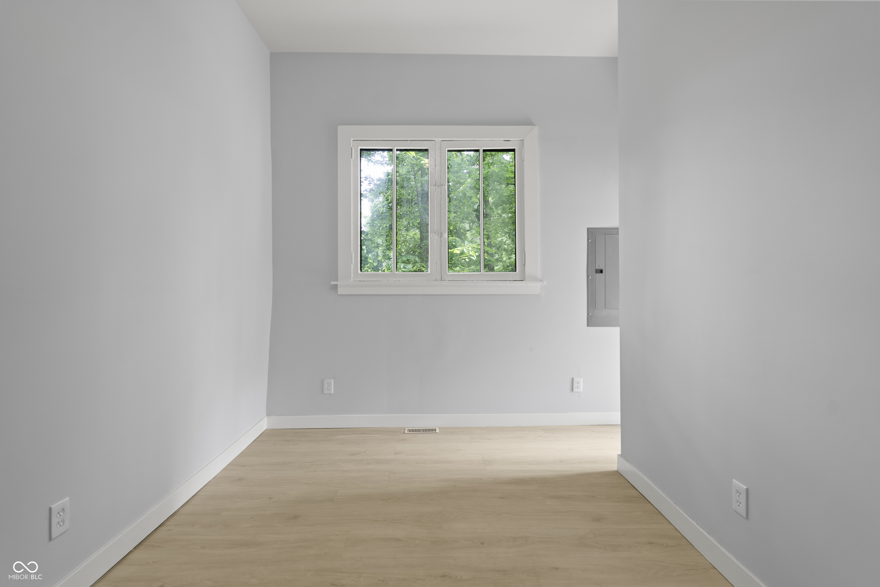 59 North Audubon Road Indianapolis, IN 46219 - Photo 9 of 39