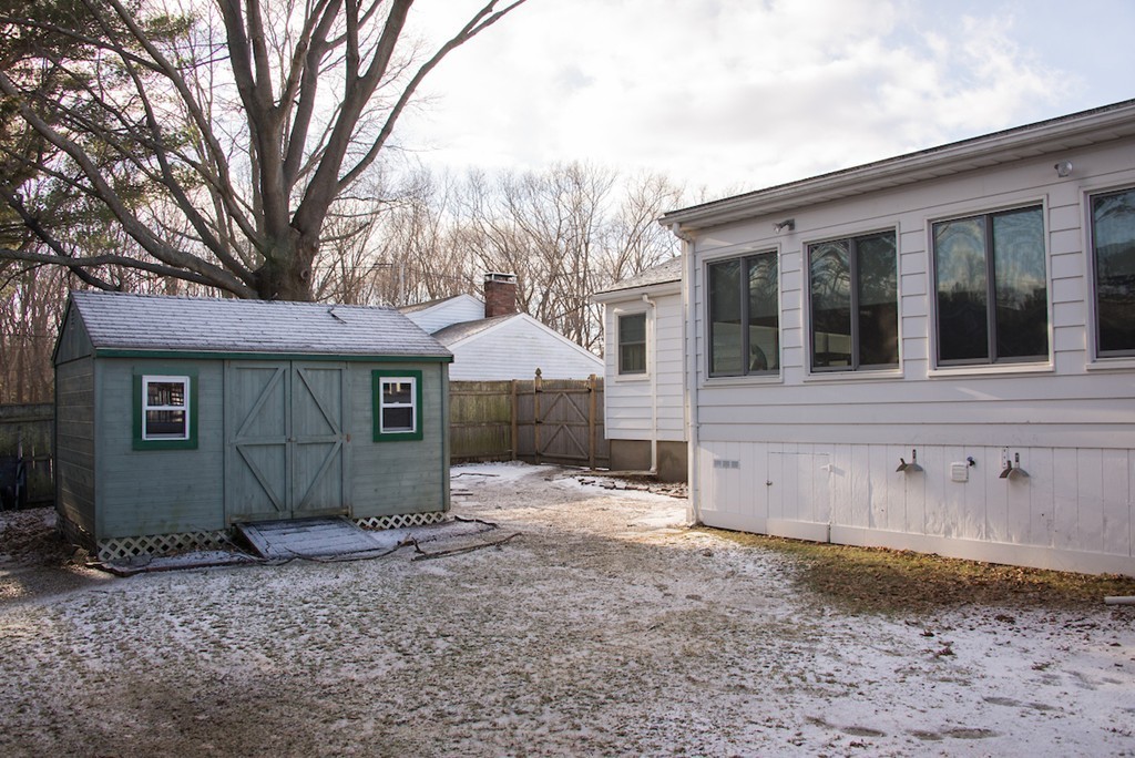 110 Stanley Road Swampscott, MA 01907 - Photo 25 of 27 Gallery Image 25