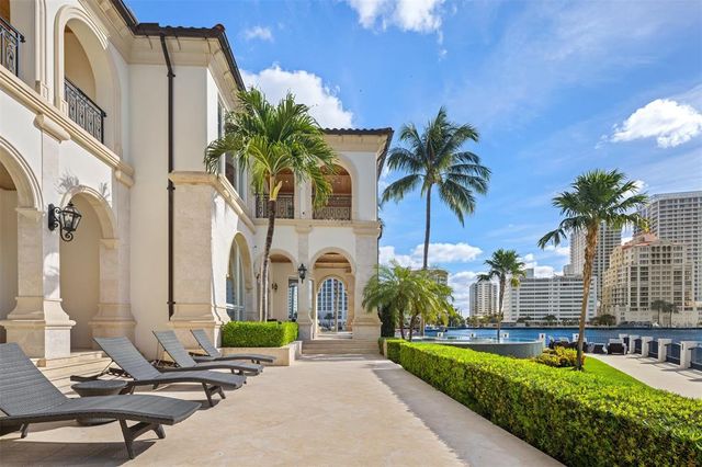 $30,000,000 | 2716 Aqua Vista Boulevard, Fort Lauderdale, FL 33301