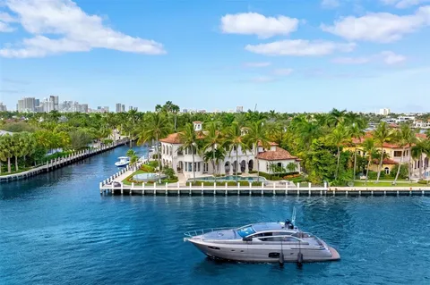 $30,000,000 | 2716 Aqua Vista Boulevard, Fort Lauderdale, FL 33301