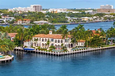 $30,000,000 | 2716 Aqua Vista Boulevard, Fort Lauderdale, FL 33301