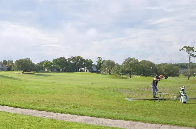 $293,250 | 439 West Twisted Oaks Drive, Beverly Hills, FL 34465