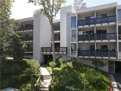 $370,000 | 3604 West Estates Lane, Unit 114, Rolling Hills Estates, CA 90274
