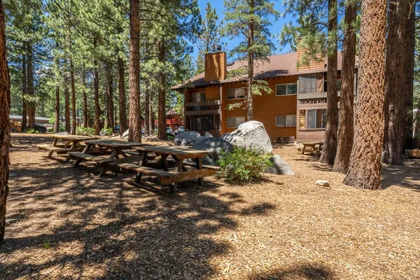 $425,000 | 2499 Sierra Nevada Road, Unit S1, Mammoth Lakes, CA 93546