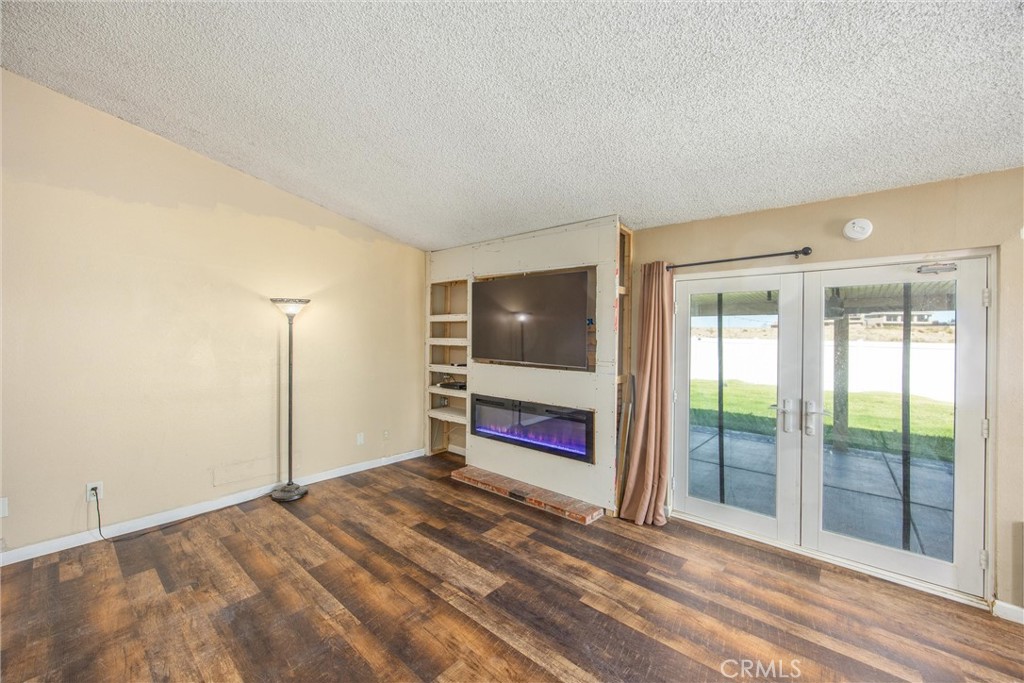 14742 Rivers Edge Road Helendale, CA 92342 - Photo 8 of 39 Gallery Image 8