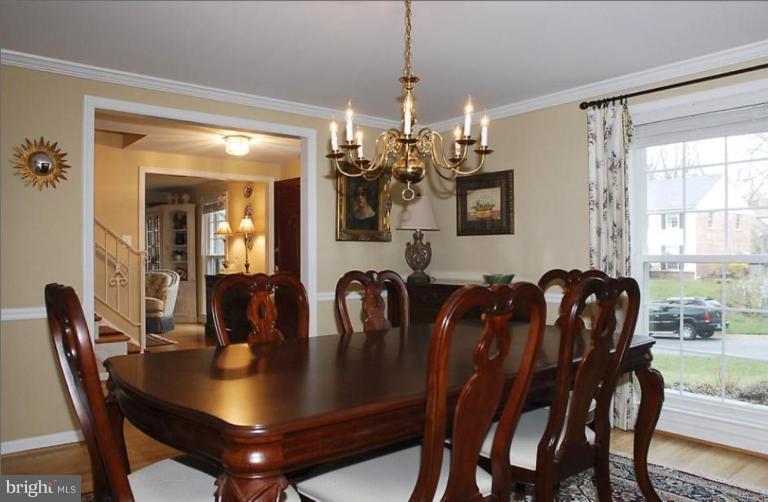 Elegant Dining Room