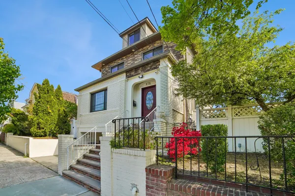 $3,500 | 416 74th Street, Unit 2, North Bergen, NJ 07047