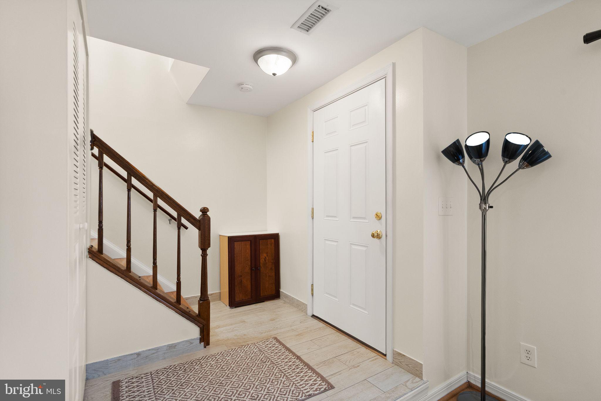 346 Lancaster Square Sterling, VA 20164 - Photo 8 of 24 a view of an entryway