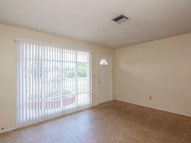 $2,000 | 226 Southwest Reynolds Avenue, Port St. Lucie, FL 34983